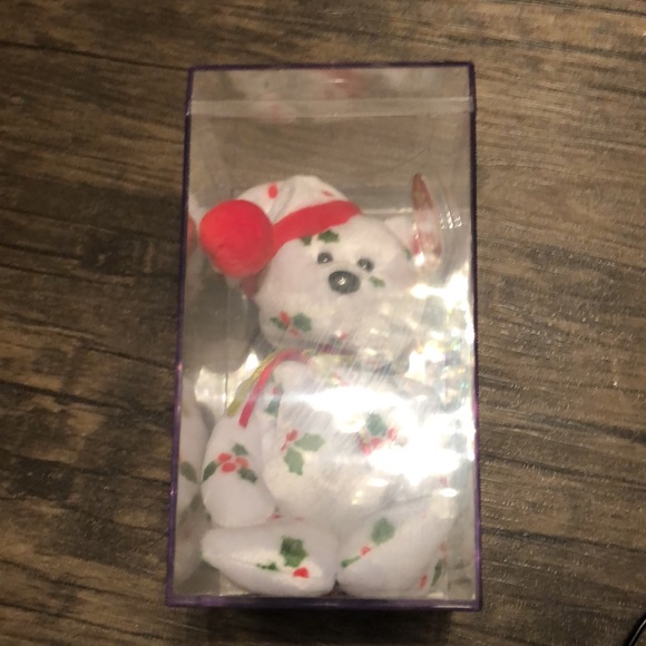 TY Beanie Baby 1998 Holiday Teddy - RETIRED - With Tag Protector and case - Picture 2 of 7